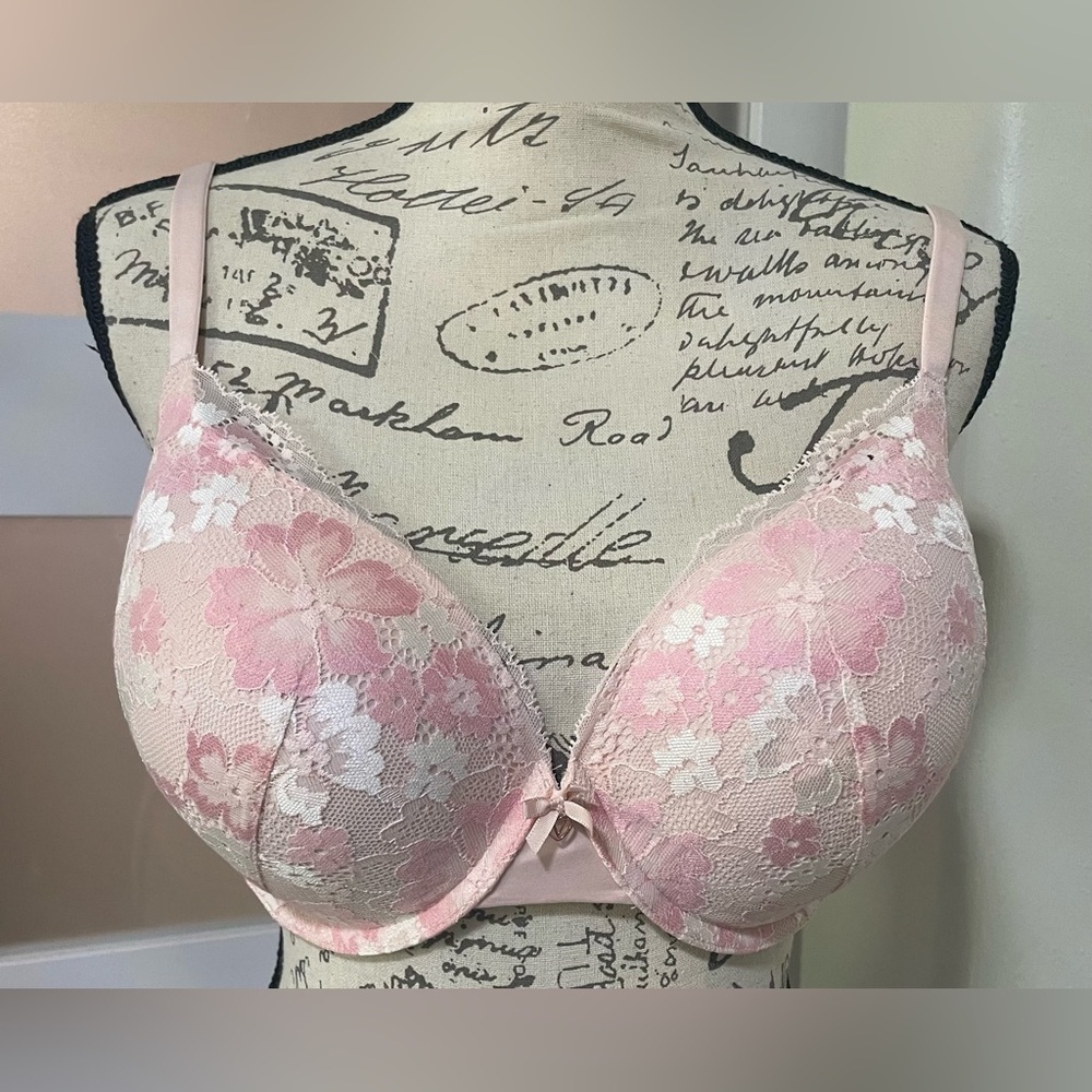 Victoria's Secret Body Perfect Shape BUNDLE Pink and Purple - Picture 2 of 16